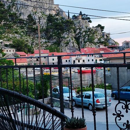 Apartment Navika Omis Exterior photo