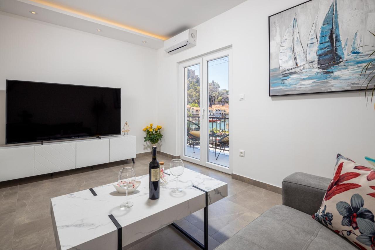 Apartment Navika Omis Exterior photo